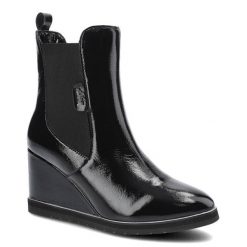Czarne Botki Libero Damskie Buty Na Koturnie. Czarne botki Libero, bez wzorów, z gumy, bez obcasa, na koturnie, bez zapięcia. Za 269.00 zł.