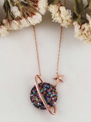 Heliophilia Srebrny naszyjnik z elementem ozdobnym - dł. 42 cm rozmiar: onesize. Szare naszyjniki Heliophilia, z cyrkonią, srebrne. Za 86.99 zł.