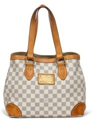 Louis Vuitton Torebka w kolorze kremowo-szarym - 28 x 23 x 17 cm rozmiar: onesize. Brązowe torebki klasyczne Louis Vuitton, bez wzorów, z materiału, bez dodatków. Za 4,871.99 zł.