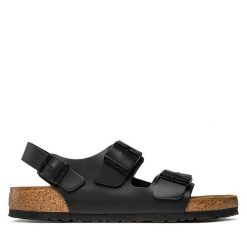 Sandały Birkenstock. Czarne sandały Birkenstock, bez wzorów, bez obcasa, na płaskiej podeszwie, bez zapięcia. Za 429.99 zł.