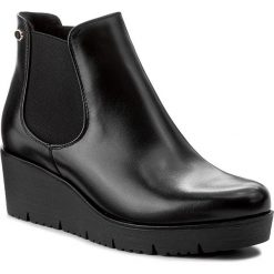 Botki BALDACCINI - 957500-0 Czarny S. Czarne botki Baldaccini, bez wzorów, ze skóry, bez obcasa, bez zapięcia. Za 259.00 zł.