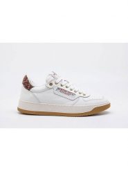 Replay Skórzane sneakersy w kolorze białym rozmiar: 38. Białe trampki Replay, bez wzorów, bez zapięcia. Za 382.99 zł.