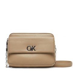 Torebka Calvin Klein. Brązowe torebki klasyczne Calvin Klein, bez wzorów, bez dodatków. Za 269.99 zł.