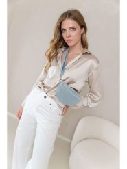 Anna Morellini Skórzana saszetka "Agnese" w kolorze błękitnym - 23 x 15 x 1 cm rozmiar: onesize. Niebieskie torby na ramię Anna Morellini, bez wzorów, z materiału, sportowe, przez ramię, bez dodatków. Za 173.99 zł.