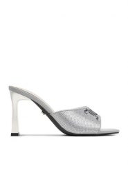 Juicy Couture Klapki CEO-259-29-06 Srebrny. Szare klapki Juicy Couture, bez wzorów, z materiału, bez obcasa. Za 249.99 zł.