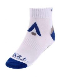 Skarpety sportowe Karakal X2+ Sports Ankle Socks. Białe skarpety KARAKAL, bez wzorów, z bawełny. Za 29.99 zł.