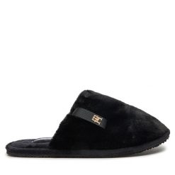 Kapcie Tommy Hilfiger. Czarne obuwie domowe TOMMY HILFIGER, bez wzorów, bez zapięcia. Za 229.99 zł.