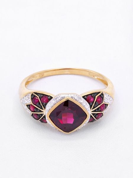 DIAMANTA Złoty pierścionek "Yassmine" z diamentami rozmiar: 50. Żółte pierścionki DIAMANTA, z diamentem, złote. Za 2,870.99 zł.