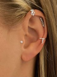 Les Favorites Srebrna nausznica rozmiar: onesize. Szare kolczyki Les Favorites, srebrne. Za 62.03 zł.