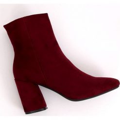 Czerwone Botki na obcasie bordowe 3486 Wine Red. Czerwone botki ButyModne, bez wzorów, z zamszu, bez obcasa, na obcasie, bez zapięcia. W wyprzedaży za 108.79 zł.