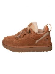 UGG Sneakersy w kolorze jasnobrązowym rozmiar: 37. Brązowe trampki UGG, bez wzorów, z materiału, bez zapięcia. Za 460.12 zł.