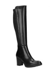 Wojas Kozaki zimowe w kolorze czarnym rozmiar: 38. Czarne kozaki Wojas, na zimę, z materiału, bez obcasa, bez zapięcia. Za 524.62 zł.