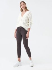 Jeansy skinny mid waist - brązowy. Brązowe jeansy Sinsay, bez wzorów. W wyprzedaży za 13.79 zł.