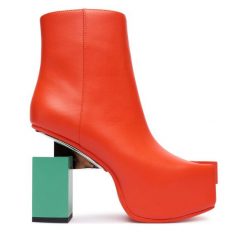 Botki United Nude. Brązowe botki United Nude, bez wzorów, bez obcasa, na słupku, bez zapięcia. Za 2,169.00 zł.