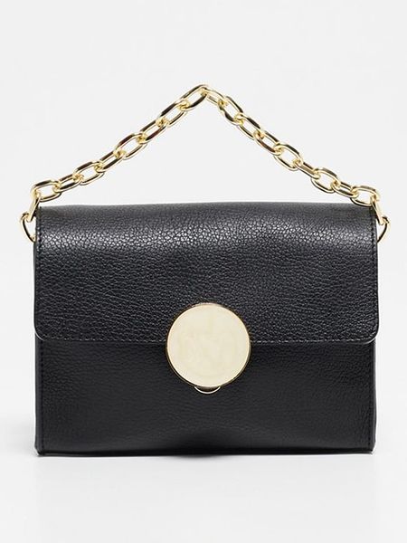 Christian Laurier Skórzana torebka "Alice" w kolorze czarnym - 20,5 x 15 x 6 cm rozmiar: onesize. Czarne torby na ramię Christian Laurier, bez wzorów, z materiału, na ramię, bez dodatków. Za 360.45 zł.