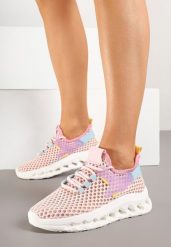 Różowe Buty Sportowe Sneakersy Siateczkowe na Tłoczonej Platformie Lurilia. Czerwone obuwie sportowe Renee, z jeansu, bez zapięcia. W wyprzedaży za 74.99 zł.