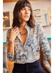 Olalook Bluzka w kolorze błękitnym rozmiar: M. Niebieskie bluzki Olalook, m, bez wzorów, bez kołnierzyka, bez ramiączek. Za 61.31 zł.