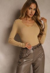 Ciemnobeżowy Sweter o Taliowanym Kroju z Nieregularnym Dekoltem w V Fenalissa. Brązowe swetry Renee, na zimę, l, bez wzorów, bez ramiączek. Za 59.99 zł.