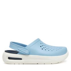 Klapki Crocs. Brązowe klapki Crocs, bez wzorów, bez obcasa. Za 249.99 zł.
