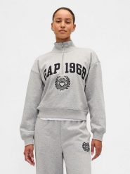 GAP Bluza w kolorze jasnoszarym rozmiar: M. Szare bluzy sportowe GAP, m, bez wzorów, bez kaptura. Za 141.85 zł.
