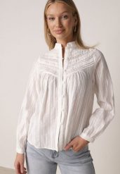 Biała Bawełniana Rustykalna Koszula ze Stójką i Koronkowymi Wstawkami Felielia. Białe koszule Born2be, l, bez wzorów, z bawełny, eleganckie, bez kołnierzyka, bez ramiączek. Za 139.99 zł.