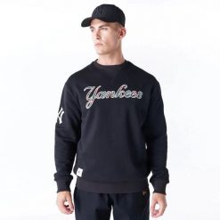 Bluza New York Yankees MLB Tartan Infill. Białe bluzy New Era, xl, z aplikacjami, z bawełny, bez kaptura. Za 309.50 zł.