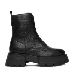 Trzewiki G-Star Raw. Czarne botki G-Star Raw, bez wzorów, bez obcasa, na płaskiej podeszwie, bez zapięcia. Za 379.99 zł.