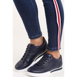 Granatowe Buty Sportowe Seems to Change. Obuwie sportowe Born2be. Za 49.99 zł.