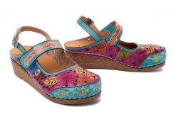 LAURA VITA Fascineo 0321 turquoise, sandały damskie. Sandały Laura Vita, bez wzorów, ze skóry, bez obcasa, na koturnie, bez zapięcia. Za 384.90 zł.