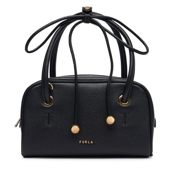 Torebka Furla. Czarne torebki klasyczne Furla, bez wzorów, bez dodatków. Za 1,169.00 zł.