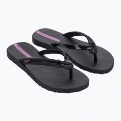 Japonki damskie Ipanema Diversa. Czarne klapki Ipanema, bez wzorów, bez obcasa. Za 69.99 zł.