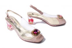 SCAVIOLA S-354 NUDE, sandały damskie. Brązowe sandały Sca'viola, bez wzorów, eleganckie, bez obcasa, na obcasie, bez zapięcia. Za 344.93 zł.