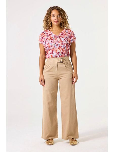 Garcia Koszulka w kolorze różowo-pomarańczowym rozmiar: XS. Pomarańczowe bluzki Garcia, xs, bez wzorów, bez kołnierzyka, bez ramiączek. Za 65.69 zł.