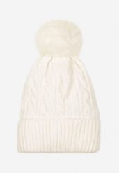 Beżowa Czapka w Ozdobny Warkoczowy Splot z Pomponem Emmilae. Brązowe czapki Renee, bez wzorów, z dzianiny. Za 34.99 zł.