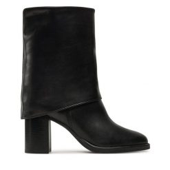 Botki Tamaris. Czarne botki Tamaris, bez wzorów, bez obcasa, na słupku, bez zapięcia. Za 549.99 zł.