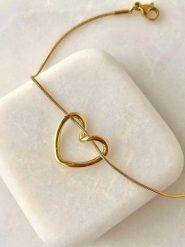 Atelier MIU Pozłacana bransoletka z elementem ozdobnym rozmiar: onesize. Żółte bransoletki Atelier MIU, pozłacane. Za 34.99 zł.