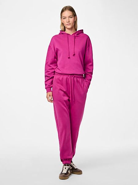 Pieces Spodnie dresowe w kolorze różowym rozmiar: S. Różowe spodnie dresowe Pieces, s, bez wzorów, z bawełny. Za 35.02 zł.