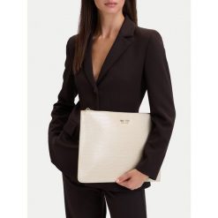 Etui na laptopa Nine West. Białe torby na laptopa Nine West, bez wzorów. Za 99.99 zł.