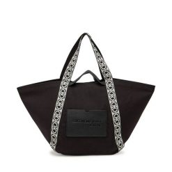 Torebka Coccinelle. Czarne shopper Coccinelle, bez wzorów, bez dodatków. Za 399.99 zł.