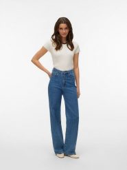 Vero Moda Koszulka w kolorze białym rozmiar: S. Białe bluzki Vero Moda, s, bez wzorów, z materiału, klasyczne, bez kołnierzyka, bez ramiączek. Za 69.99 zł.