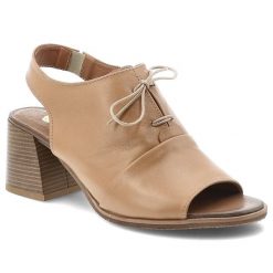 Sandały damskie Armodo, cholewka ze skóry naturalnej zabudowana konstrukcja z odkrytymi palcami, beżowe, 40523. Brązowe sandały Armodo, bez wzorów, z materiału, eleganckie, z otwartym noskiem, bez obcasa, na obcasie, bez zapięcia. Za 359.00 zł.