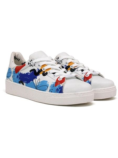 Goby Sneakersy w kolorze biało-błękitno-czerwonym rozmiar: 40. Białe trampki Goby, bez wzorów, bez zapięcia. Za 260.99 zł.