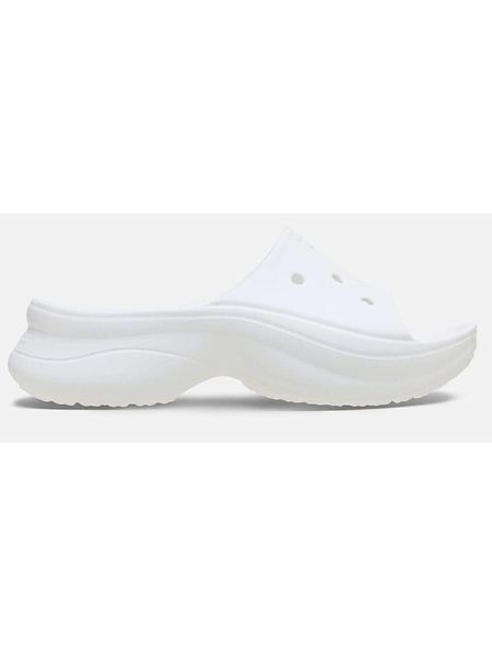 Crocs Klapki "Bae" w kolorze białym rozmiar: 38/39. Białe klapki Crocs, bez wzorów, z otwartym noskiem, bez obcasa. Za 170.47 zł.