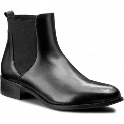 Botki SAGAN - 2747 Czarne Lico. Czarne botki Sagan, bez wzorów, z materiału, bez obcasa, na obcasie, bez zapięcia. W wyprzedaży za 259.00 zł.