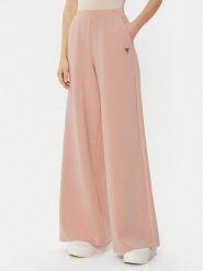 Guess Spodnie materiałowe V4YB07 KCAY2 Różowy Regular Fit. Czerwone spodnie materiałowe Guess, xxs, z aplikacjami, z materiału. Za 329.99 zł.
