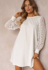 Biała Pudełkowa Sukienka Mini z Ozdobnymi Rękawami z Siateczki Unicie. Białe sukienki Renee, bez wzorów, bez kołnierzyka, bez ramiączek, mini. Za 69.99 zł.