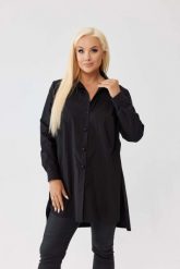 Klasyczna czarna koszula Elena zapinana na guziki, asymetryczny krój PLUS SIZE XXL OVERSIZE. Czarne koszule Moda Size Plus Iwanek, plus size, bez wzorów, z bawełny, biznesowe, z asymetrycznym kołnierzem, plus size, bez ramiączek. Za 199.90 zł.
