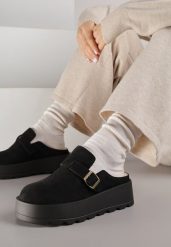 Czarne Niskie Śniegowce na Grubej Podeszwie Zdobione Sprzączką Vetiare. Czarne trapery i śniegowce Born2be, z futra. Za 139.99 zł.