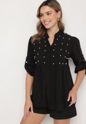 Czarna Koszula z Wiskozą Ozdobiona Perełkami Tanavitia. Czarne koszule Born2be, bez wzorów, z jeansu, eleganckie, bez kołnierzyka, bez ramiączek. Za 69.99 zł.