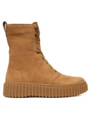 Clarks Trzewiki Torhill Style 26182917 Brązowy. Brązowe botki Clarks, bez wzorów, z nubiku, bez obcasa, na płaskiej podeszwie, bez zapięcia. Za 659.99 zł.